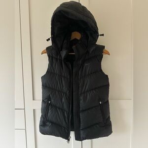NIKE Down Black Puffer Vest Small EUC